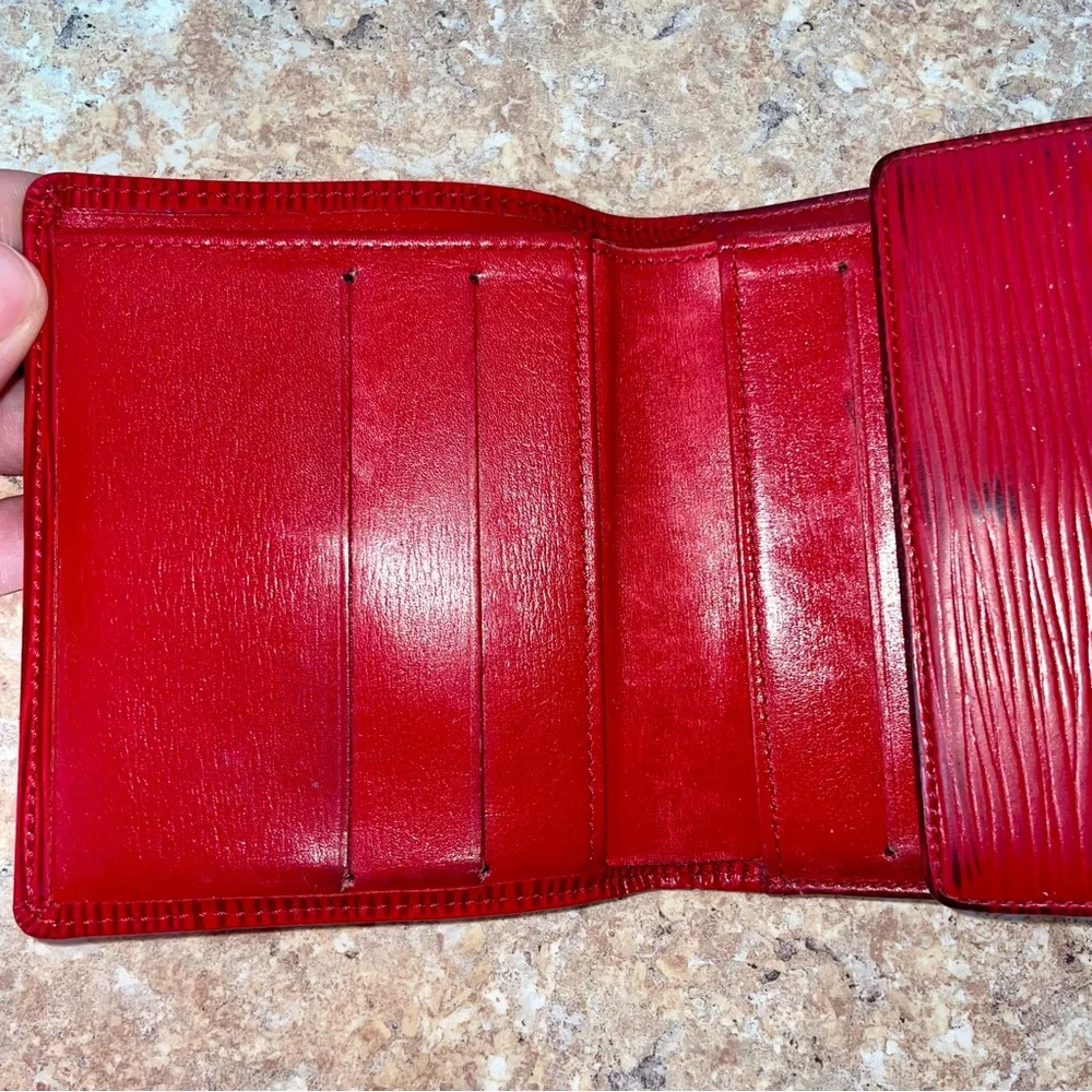 Louis Vuitton | Red Epi Leather Tri Fold Elise Wallet - Picture 8 of 10
